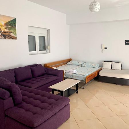 Bardhi Apts Саранда Екстер'єр фото