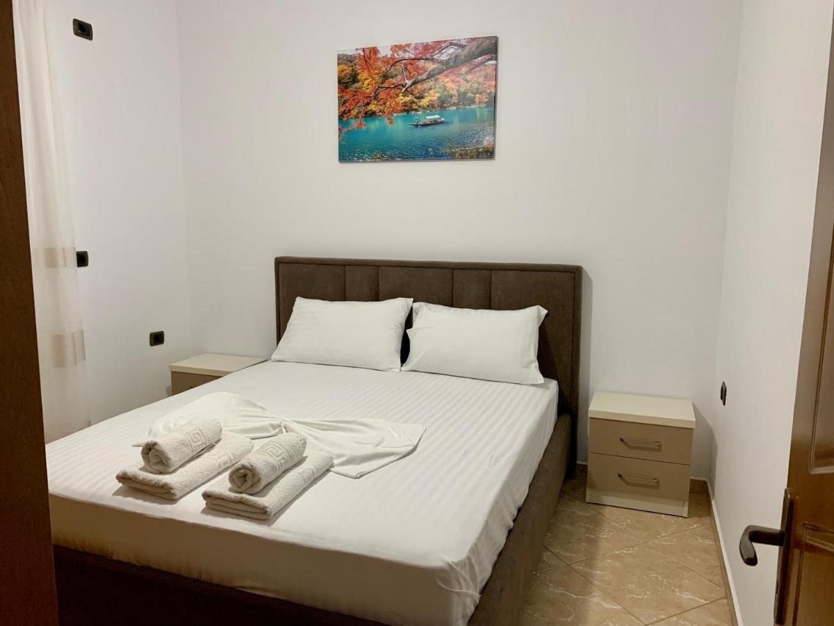 Bardhi Apts Саранда Екстер'єр фото