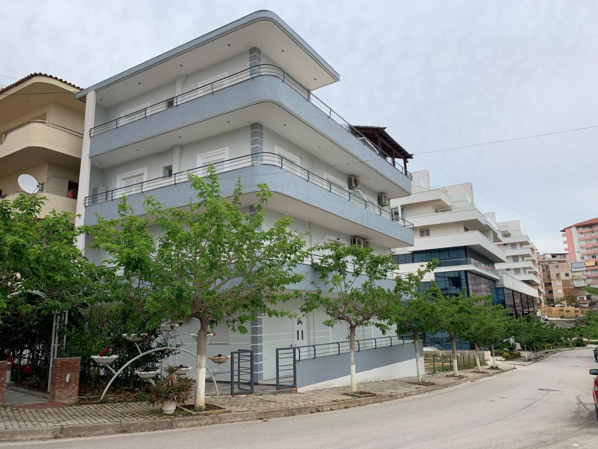 Bardhi Apts Саранда Екстер'єр фото