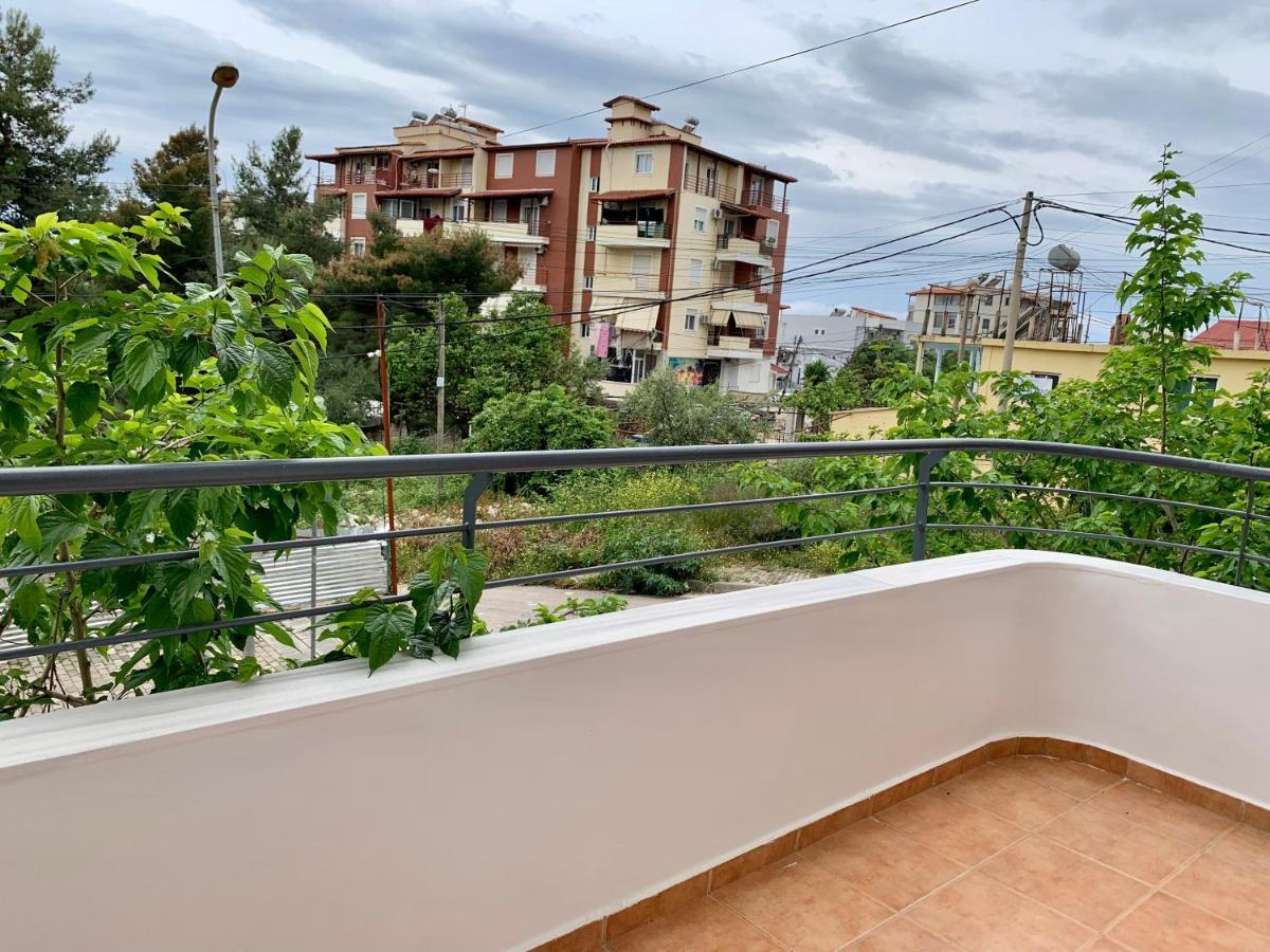 Bardhi Apts Саранда Екстер'єр фото